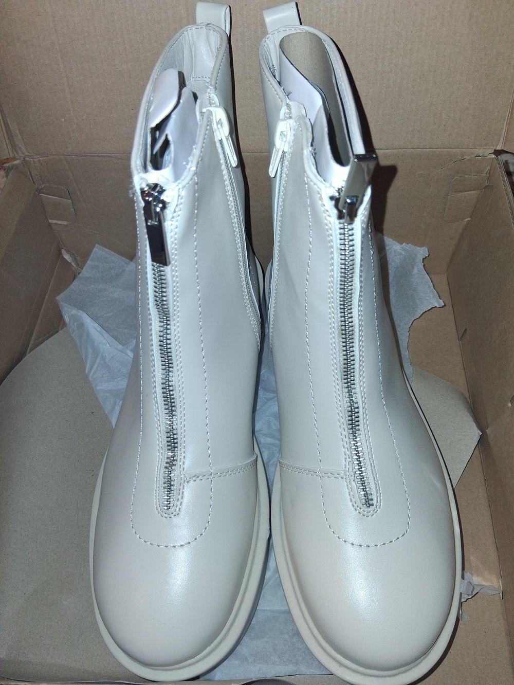 Portland Boot Company Women's Front-Zip Ankle Boots in Cream
